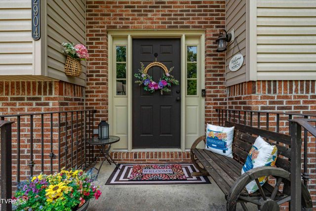 2904 Muskett Drive, Johnson City, TN 37604