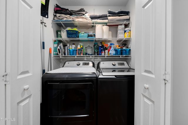 2904 Muskett Drive, Johnson City, TN 37604