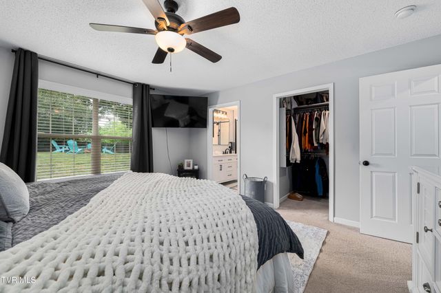2904 Muskett Drive, Johnson City, TN 37604