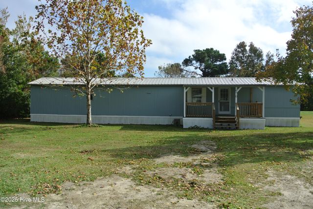 670 Straits Road, Gloucester, NC 28528