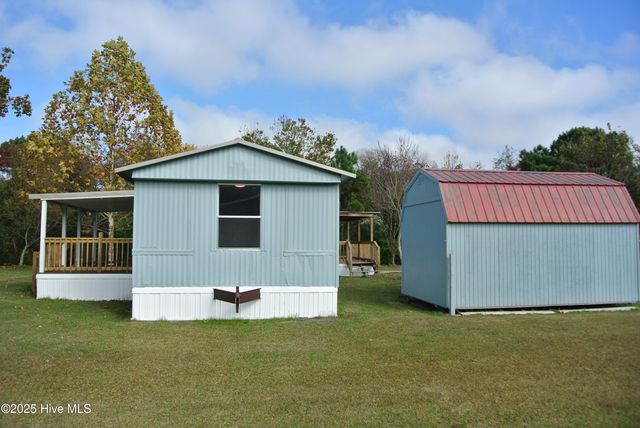 670 Straits Road, Gloucester, NC 28528