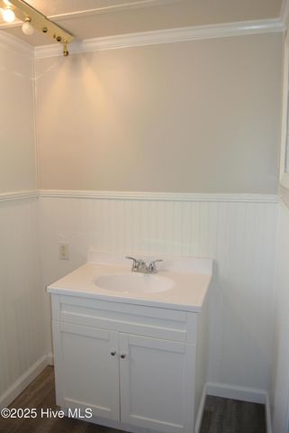 670 Straits Road, Gloucester, NC 28528