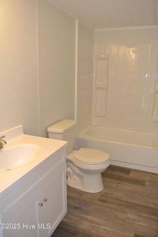 670 Straits Road, Gloucester, NC 28528