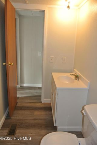 670 Straits Road, Gloucester, NC 28528