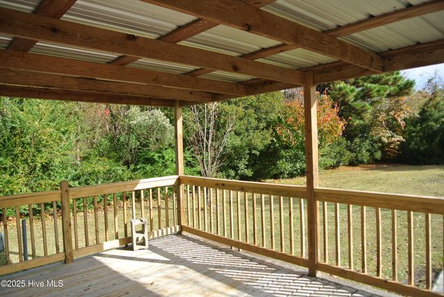 670 Straits Road, Gloucester, NC 28528