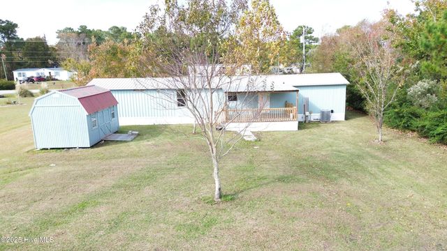 670 Straits Road, Gloucester, NC 28528