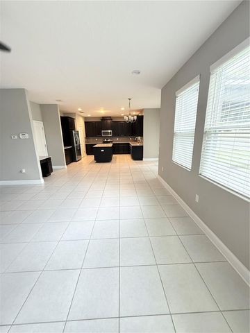 8025 NAVEL ORANGE LANE, Winter Garden, FL 34787