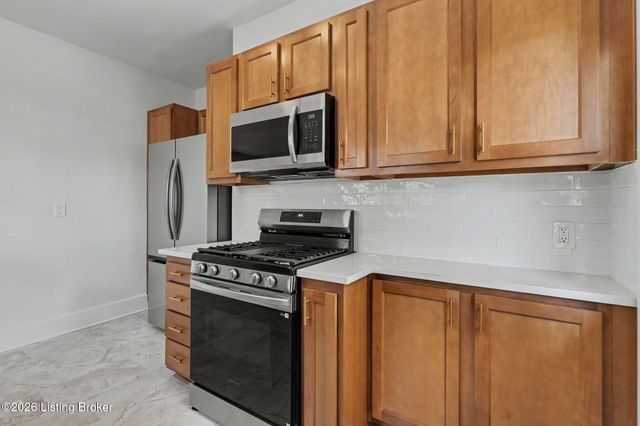 1212 Delor Ave, Louisville, KY 40217