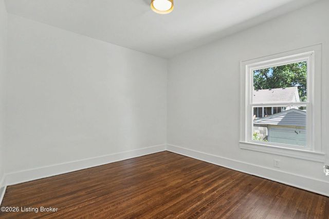 1212 Delor Ave, Louisville, KY 40217