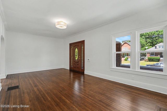 1212 Delor Ave, Louisville, KY 40217