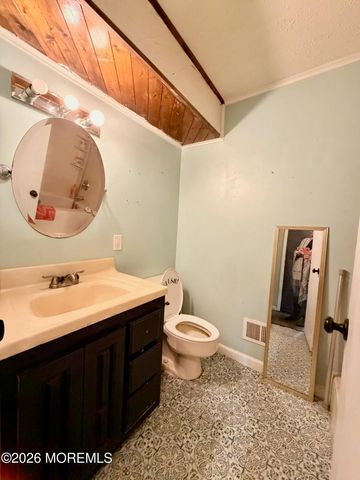 41 Letts Landing Road, Waretown, NJ 08758