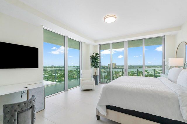 3100 N Ocean Drive 1505, Riviera Beach, FL 33404