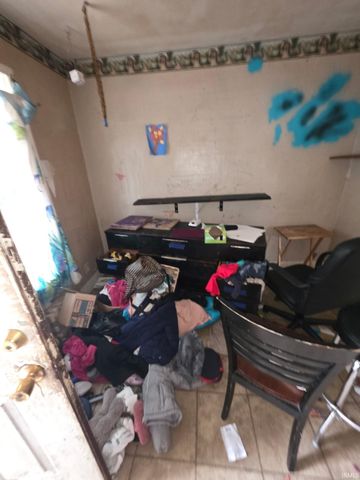 1208 Elm Street, Rochester, IN 46975