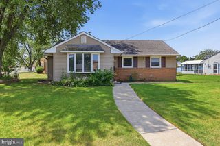 434 FLANDERS RD, Bellmawr, NJ 08031