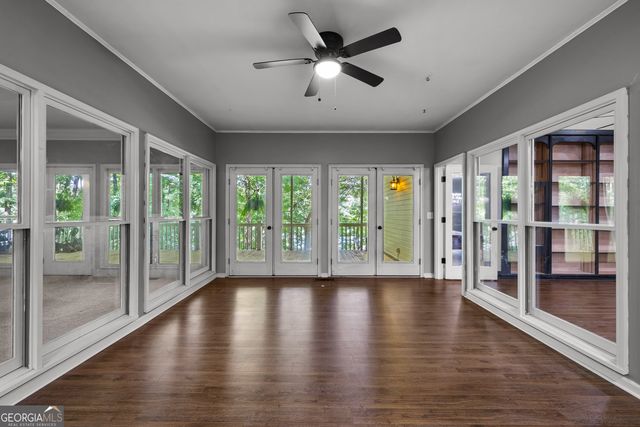 280 Waters Edge Lane, Newnan, GA 30263