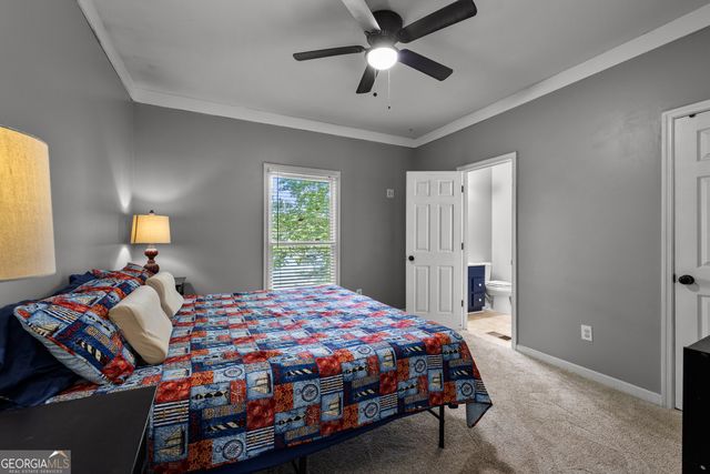 280 Waters Edge Lane, Newnan, GA 30263