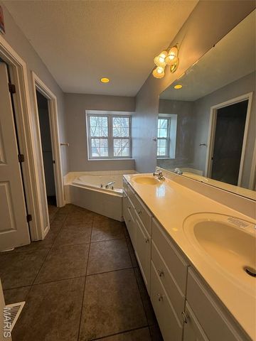 71 Mimosa Drive, Granite City, IL 62040