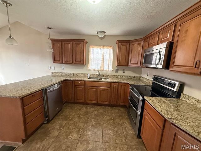 71 Mimosa Drive, Granite City, IL 62040