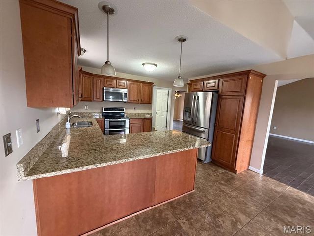 71 Mimosa Drive, Granite City, IL 62040