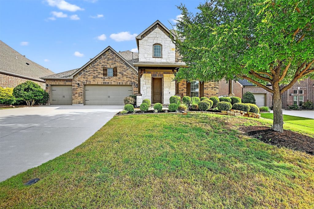 908 Rock Falls Drive, Mckinney, TX 75071