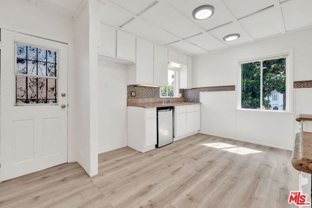 2757 S Mansfield Avenue, Los Angeles, CA 90016