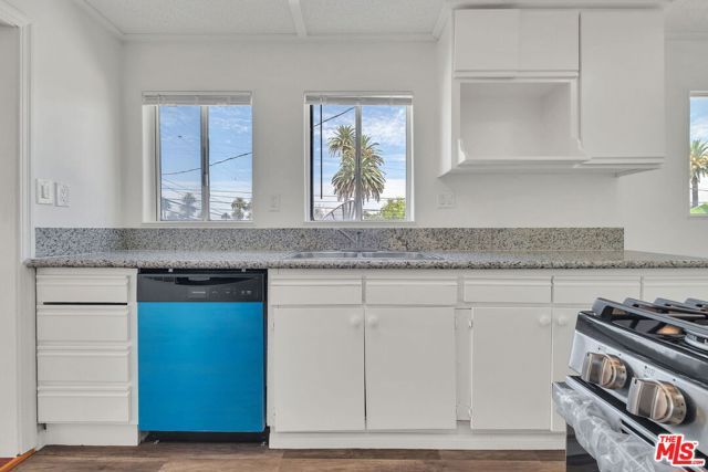 2757 S Mansfield Avenue, Los Angeles, CA 90016