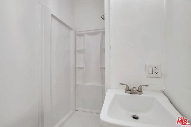 2757 S Mansfield Avenue, Los Angeles, CA 90016