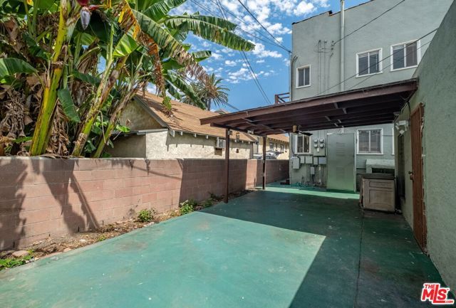 2757 S Mansfield Avenue, Los Angeles, CA 90016
