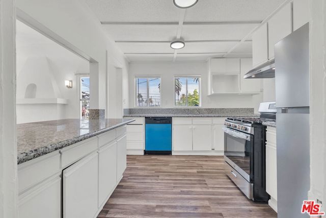 2757 S Mansfield Avenue, Los Angeles, CA 90016
