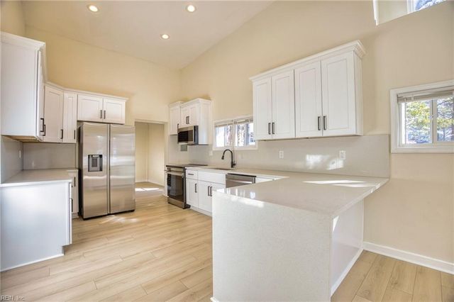 1202 Land ST, Norfolk, VA 23502