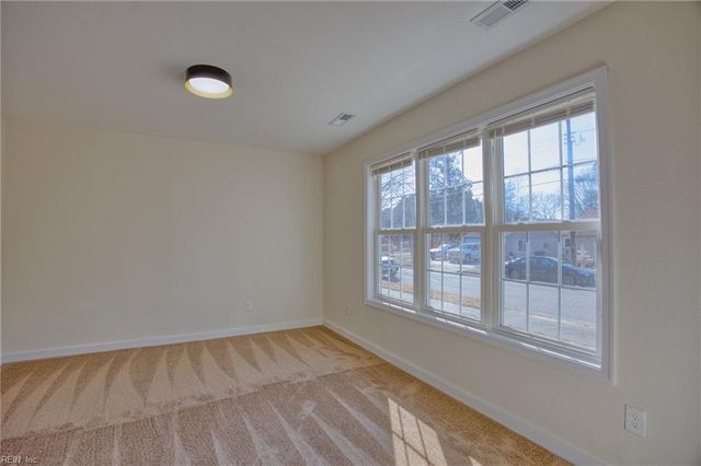 1202 Land ST, Norfolk, VA 23502