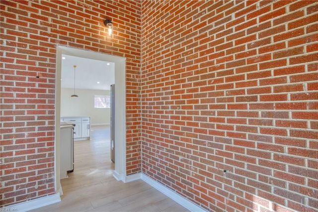 1202 Land ST, Norfolk, VA 23502