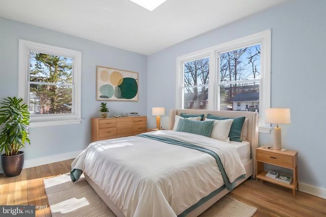 3010 ROGERS DR, Falls Church, VA 22042