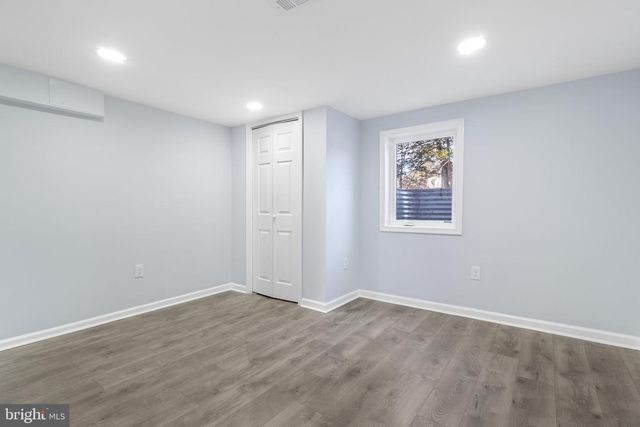 3010 ROGERS DR, Falls Church, VA 22042