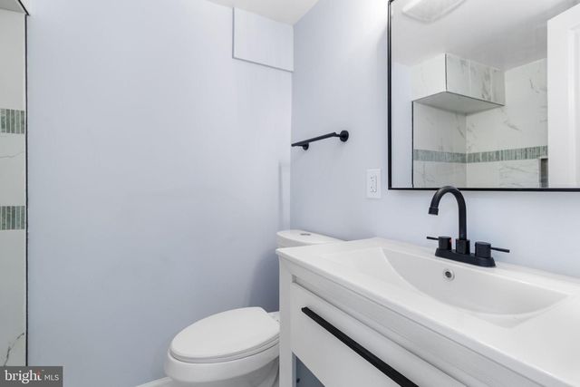 3010 ROGERS DR, Falls Church, VA 22042