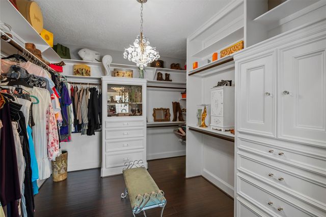 26 Stalynn Lane, Houston, TX 77027