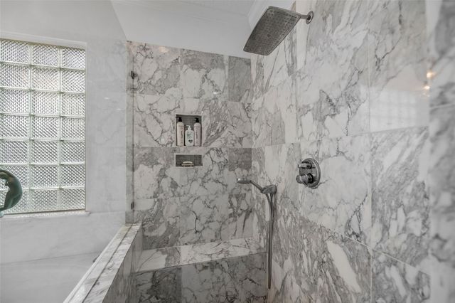 26 Stalynn Lane, Houston, TX 77027