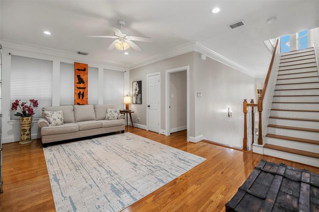 26 Stalynn Lane, Houston, TX 77027