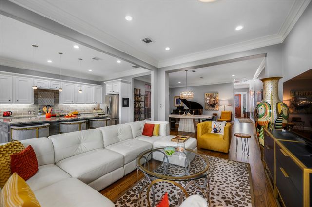 26 Stalynn Lane, Houston, TX 77027