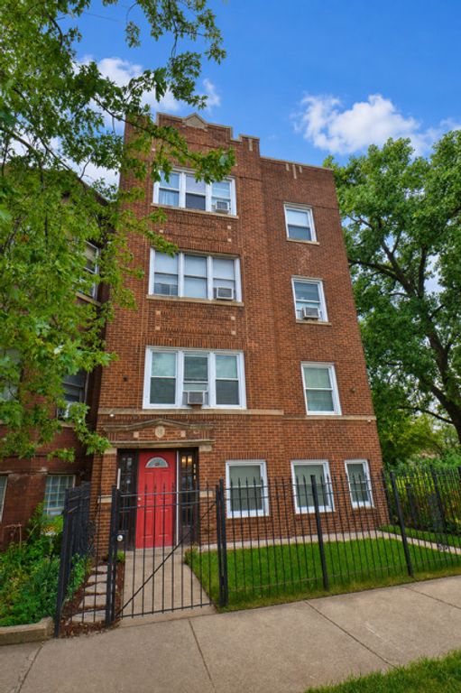834 N Christiana Avenue 1, Chicago, IL 60651