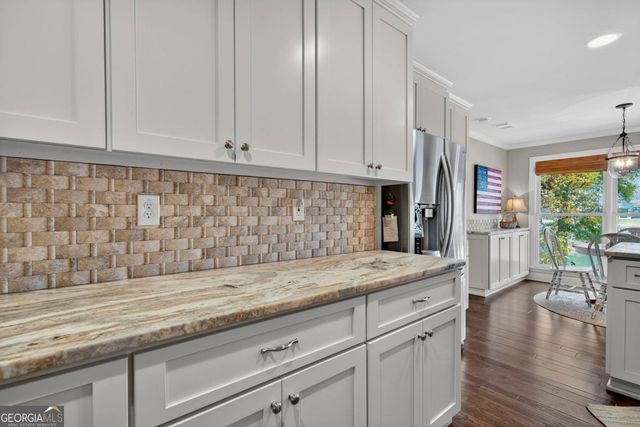 178 W River Bend Drive, Eatonton, GA 31024