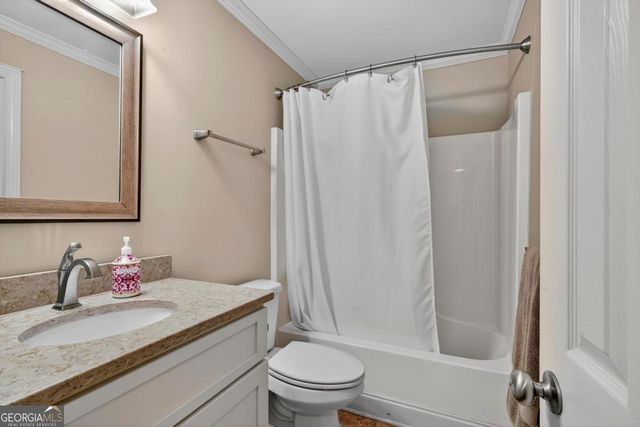 178 W River Bend Drive, Eatonton, GA 31024