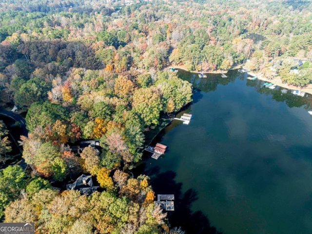 178 W River Bend Drive, Eatonton, GA 31024