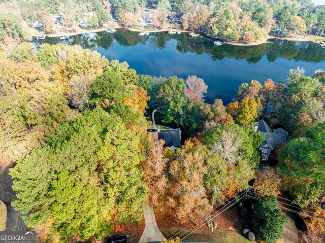 178 W River Bend Drive, Eatonton, GA 31024