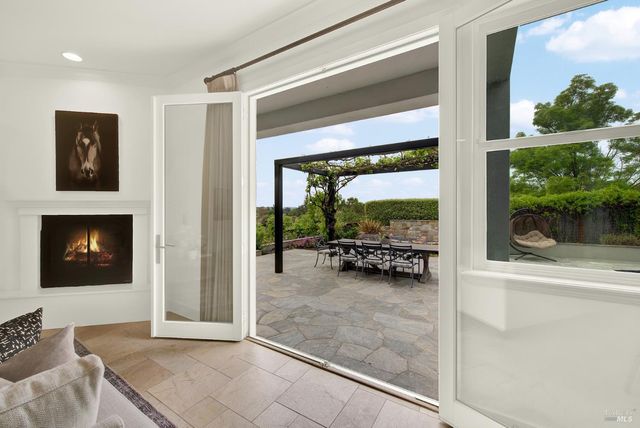 213 Cardwell Ct, Napa, CA 94559