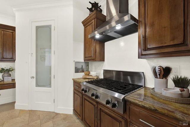 213 Cardwell Ct, Napa, CA 94559