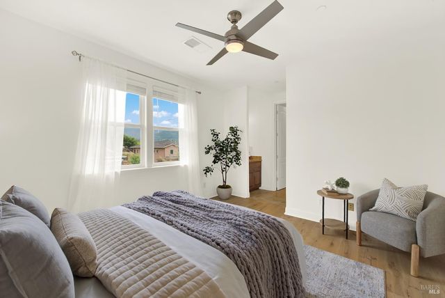 213 Cardwell Ct, Napa, CA 94559