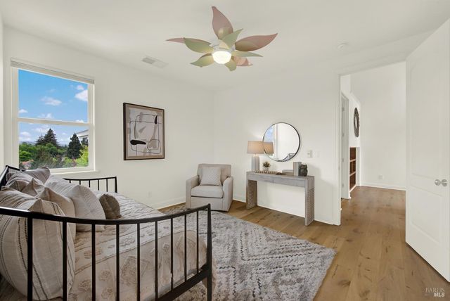 213 Cardwell Ct, Napa, CA 94559