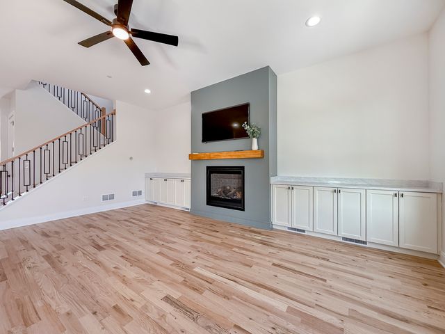 1115 Alima Terrace, La Grange Park, IL 60526