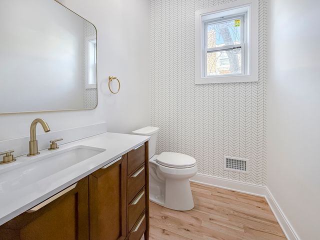 1115 Alima Terrace, La Grange Park, IL 60526